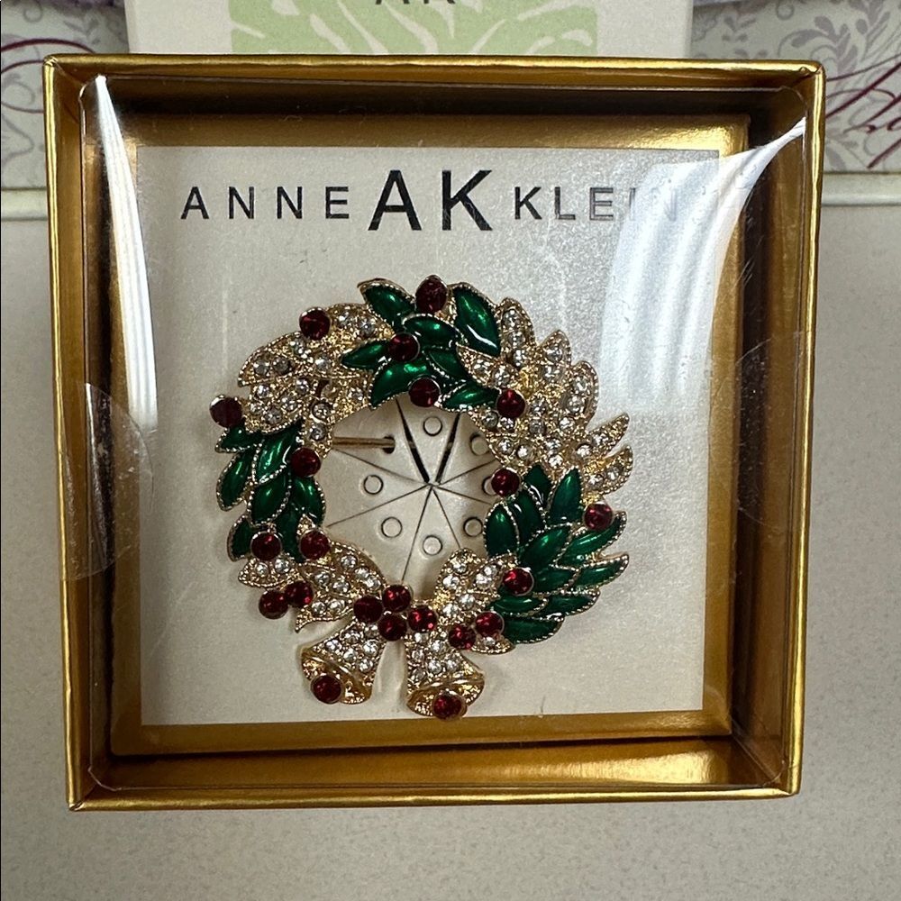 Anne Klein Christmas Wreath Bells Bow Red Green Clear Rhinestone Brooch